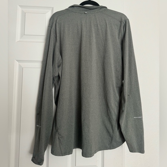 Nike Adri-Fit Running Shirt - Picture 2 of 4